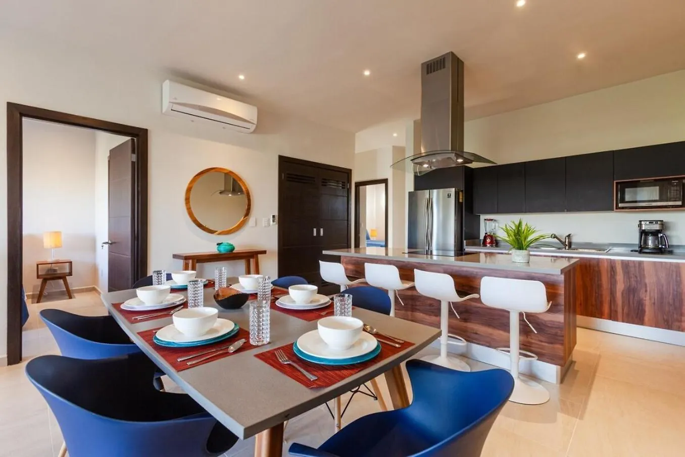Modern Condo Wifi 200Mb, 2 Gyms, 6Pools, Balcony Playa del Carmen 0*,