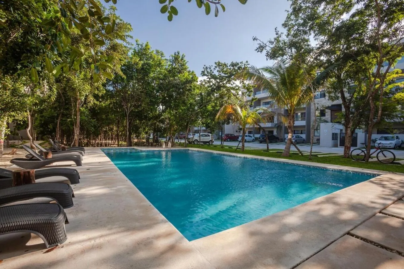 Modern Condo Wifi 200Mb, 2 Gyms, 6Pools, Balcony Playa del Carmen México